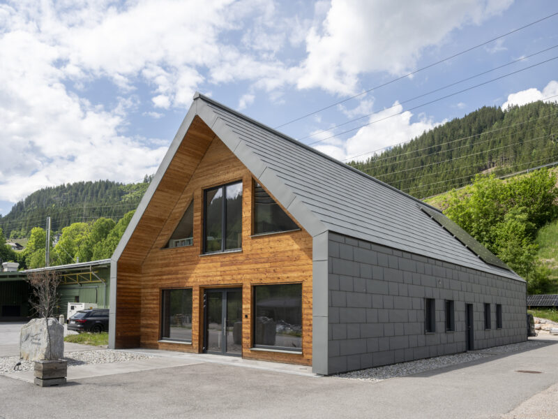 Elektro Trinker, Schladming